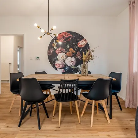 Lexapartments Altstadt Zentral 80qm In Lorenz Núremberg