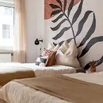 Apartment Lexapartments Altstadt Zentral 80qm In Lorenz